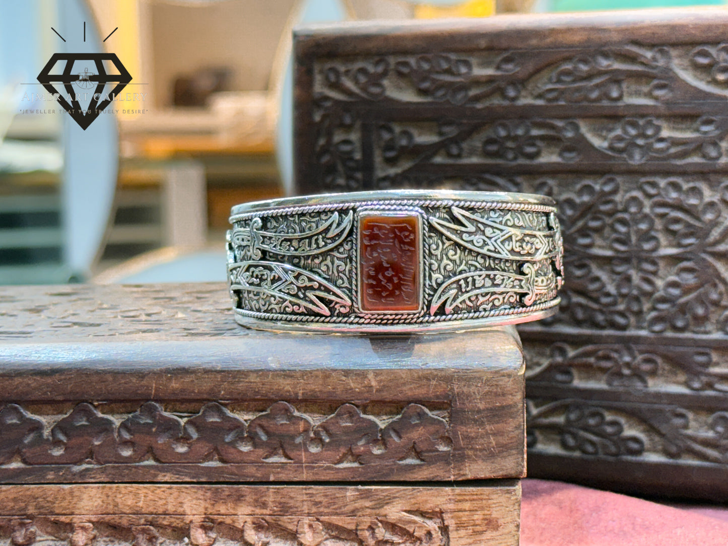 Yemeni Aqeeq/Agate Silver Kada