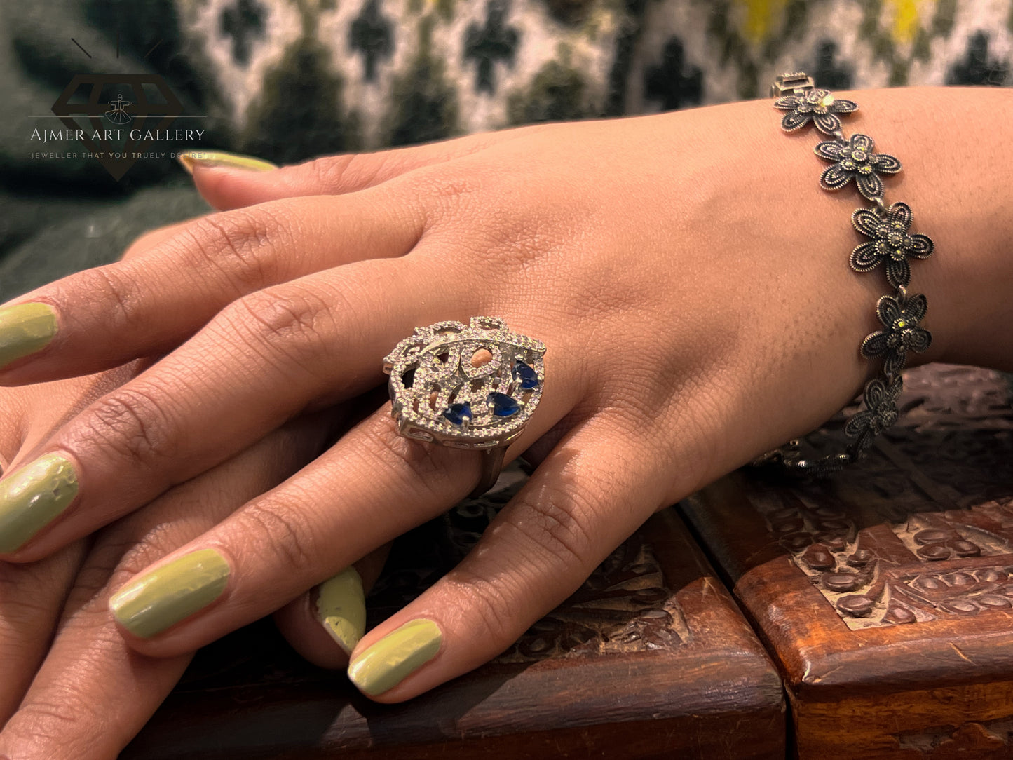 Pure 92.5 Italian Silver ladies Ring + party ,Wedding , Engagement Ring