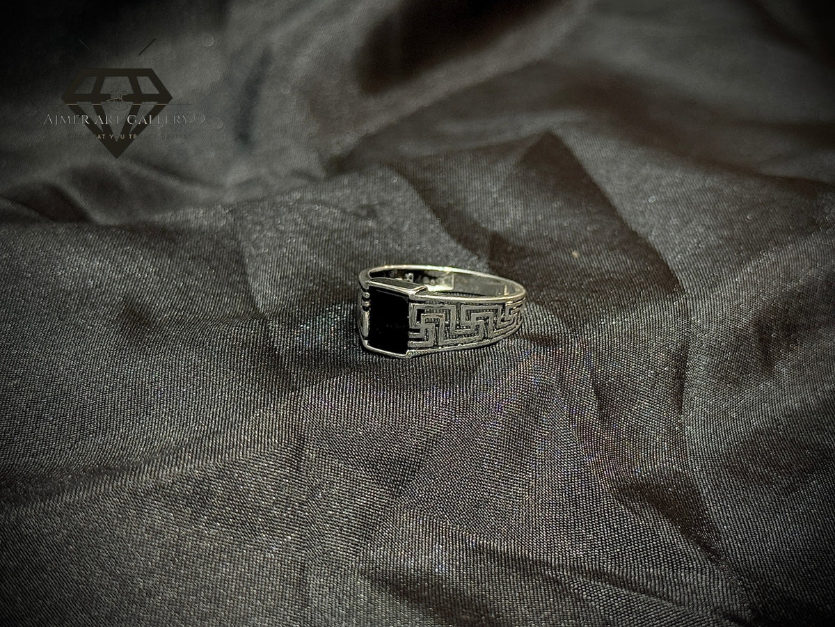 Black Aqeeq Ring