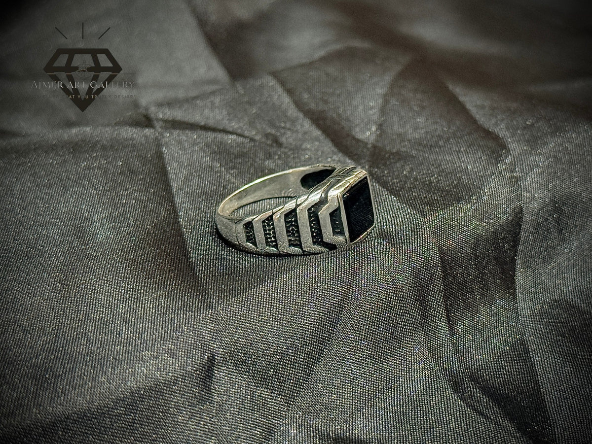 Black Aqeeq Ring