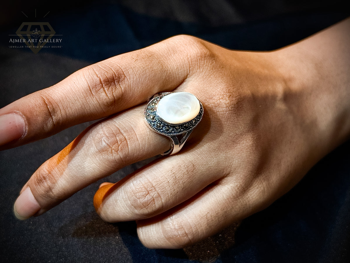 Women's Marcasite Ring