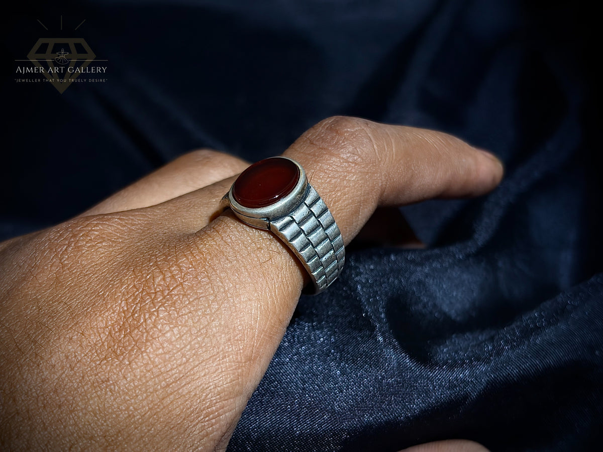 Men's Red Aqeeq / Agate Ring