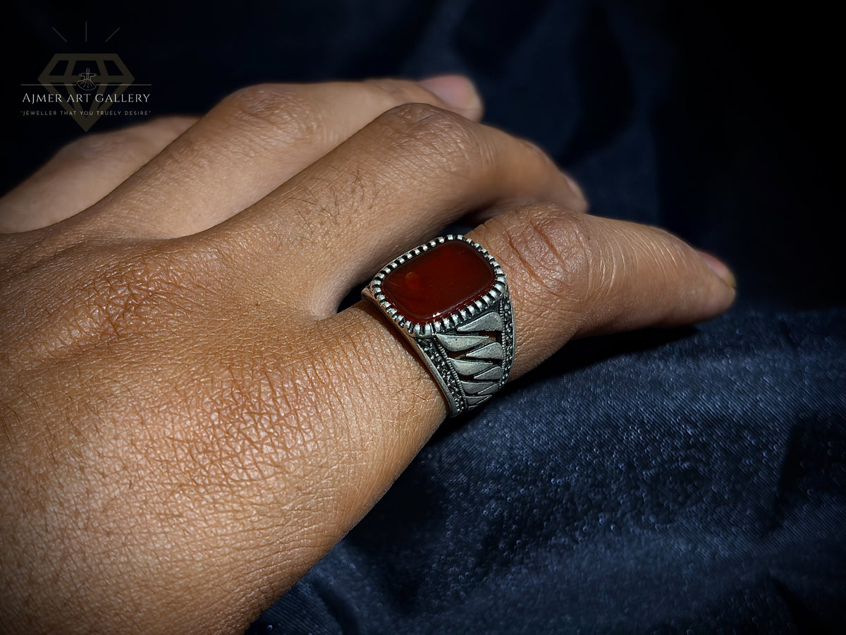 Men's Red Aqeeq / Agate Ring