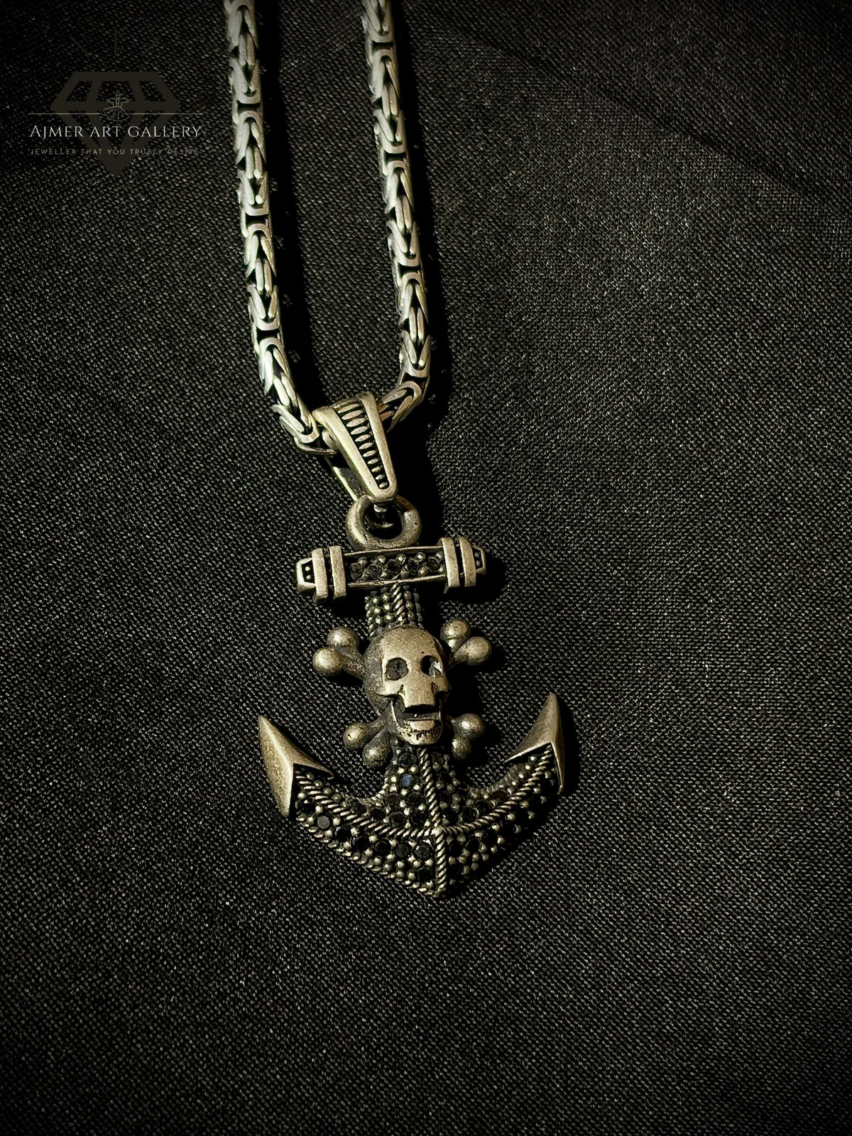 Men's Skull Anchor Pendant