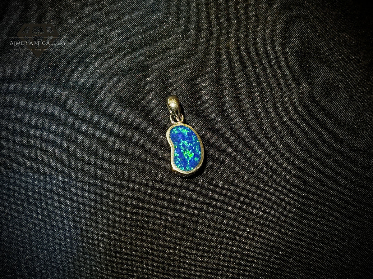 Seeap Pendant In Silver