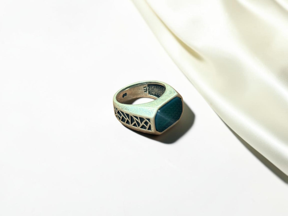 Green Aqeeq / Agate Ring