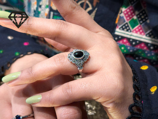 Pure 92.5 Italian Silver Marcasite Stone+Black Aqeeq Stone Ladies Ring