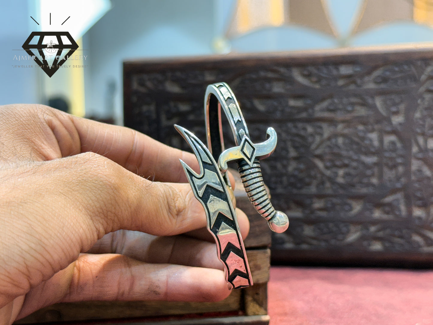 Zigzag Zulfikar Silver Kada