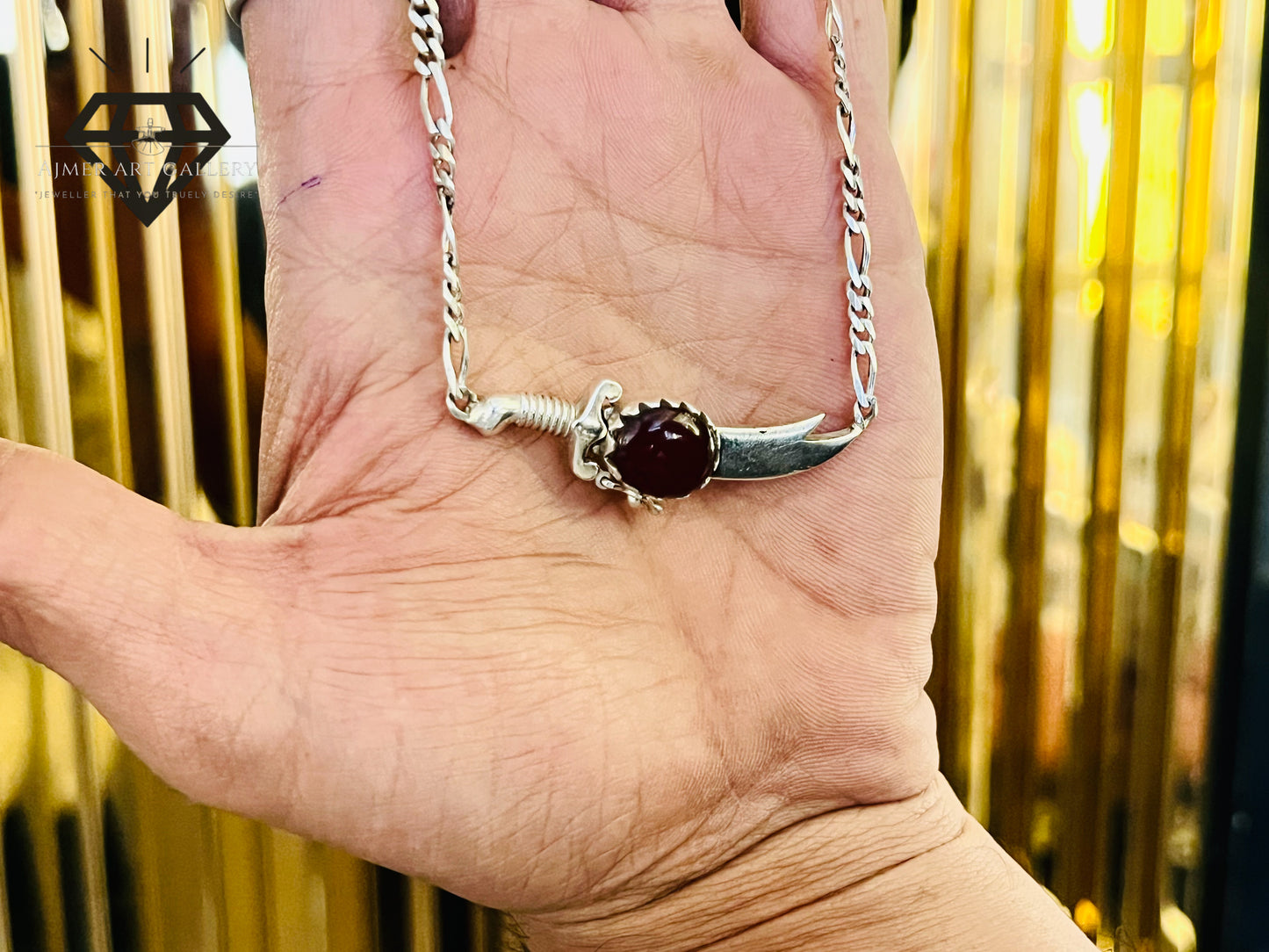 Chain Pendant