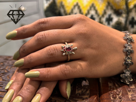 Elegant 92.5 italian Silver Ladies Ring Pink Stone