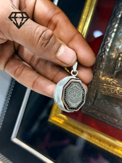nad e ali sulemani naksh pendant
