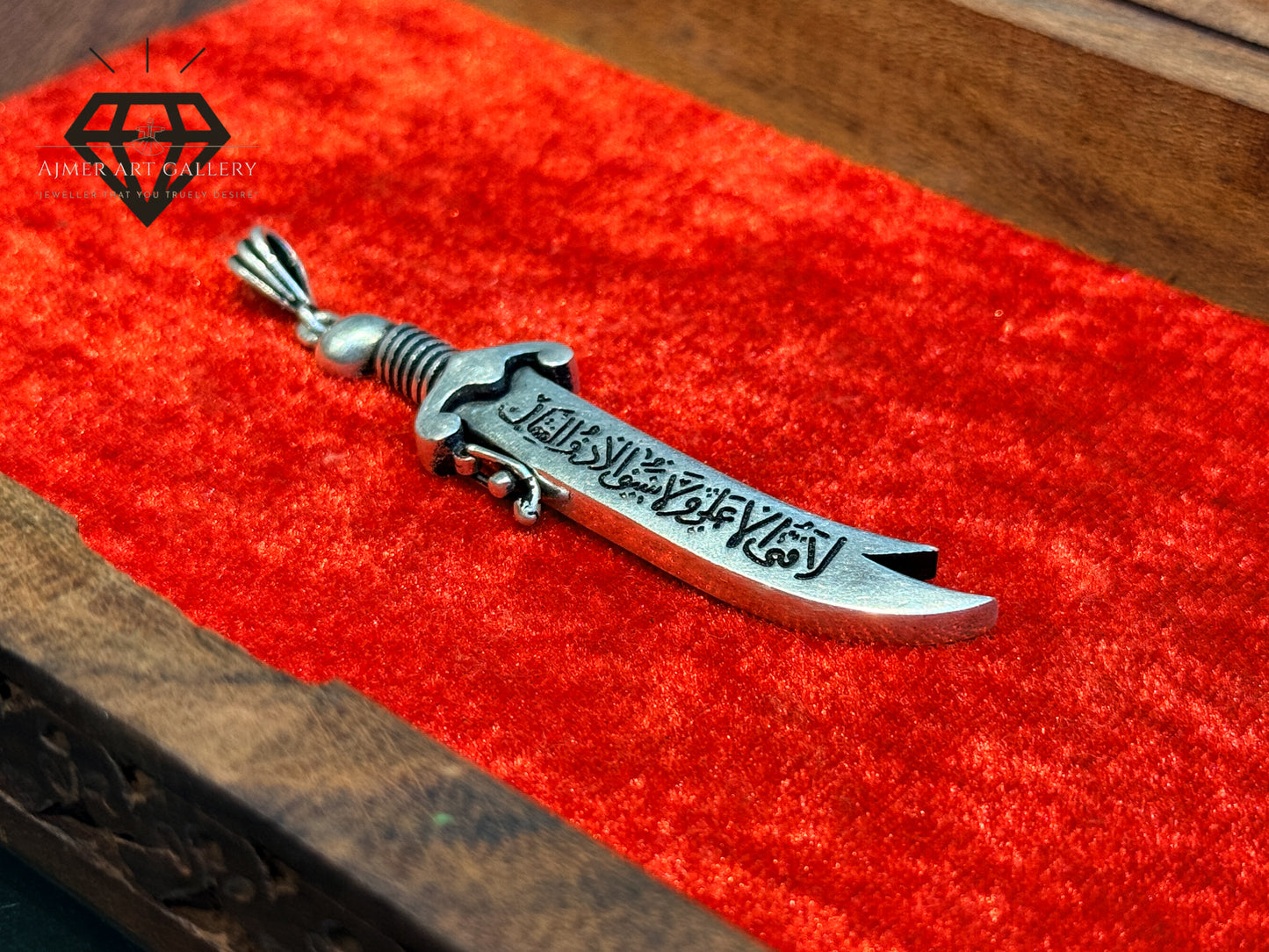Zulfikar Pendant