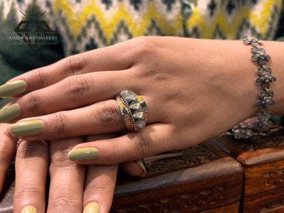 Pure 92.5 Italian Silver Ladies Ring + pyramid Cut Pattern Design