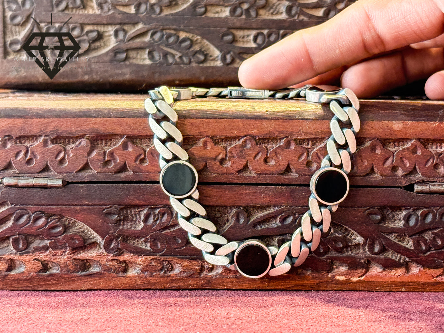 Black Aqeeq/Agate Silver Bracelet