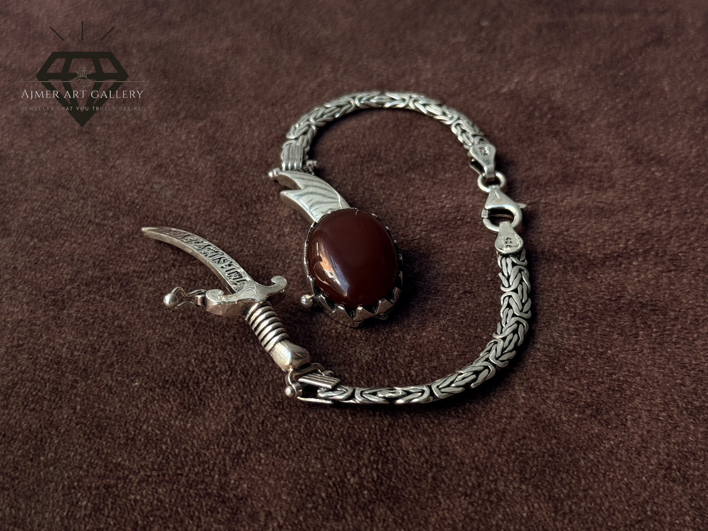 Zulfikar Bracelet With Aqeeq Stone
