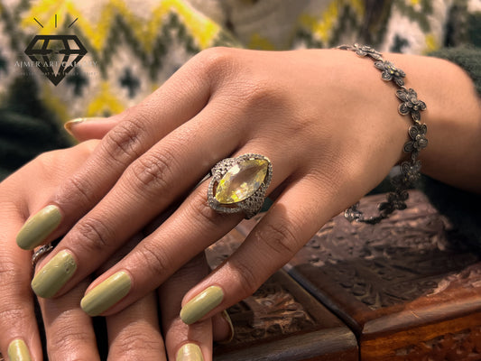 Beautiful pure 92.5 Italian Silver Ladies with Luxury Design