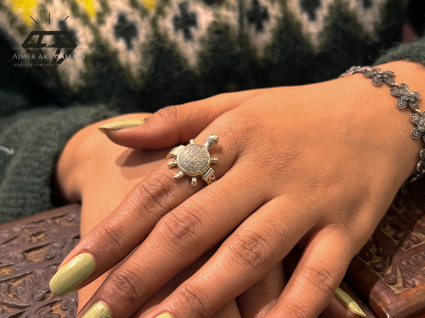 Pure 92.5 Italian Silver Turtle Design Ladies Ring with White American Diamond Ring