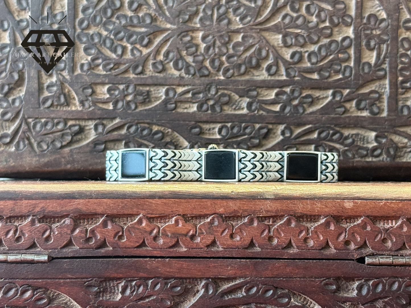Black Aqeeq/Agate Silver Bracelet