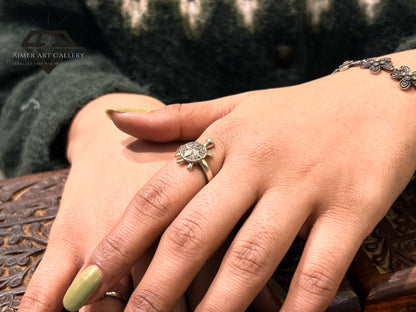 Pure 92.5 Italian Silver Ladies Ring +Elegant wheel Design