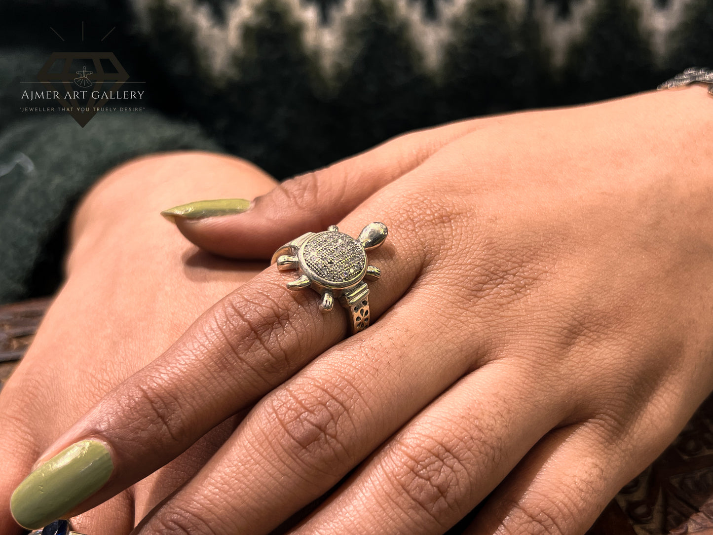 Pure 92.5 Italian Silver Turtle Design Ladies Ring with White American Diamond Ring