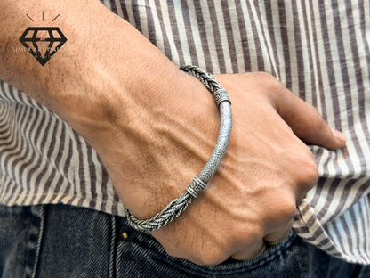 Bracelet kada