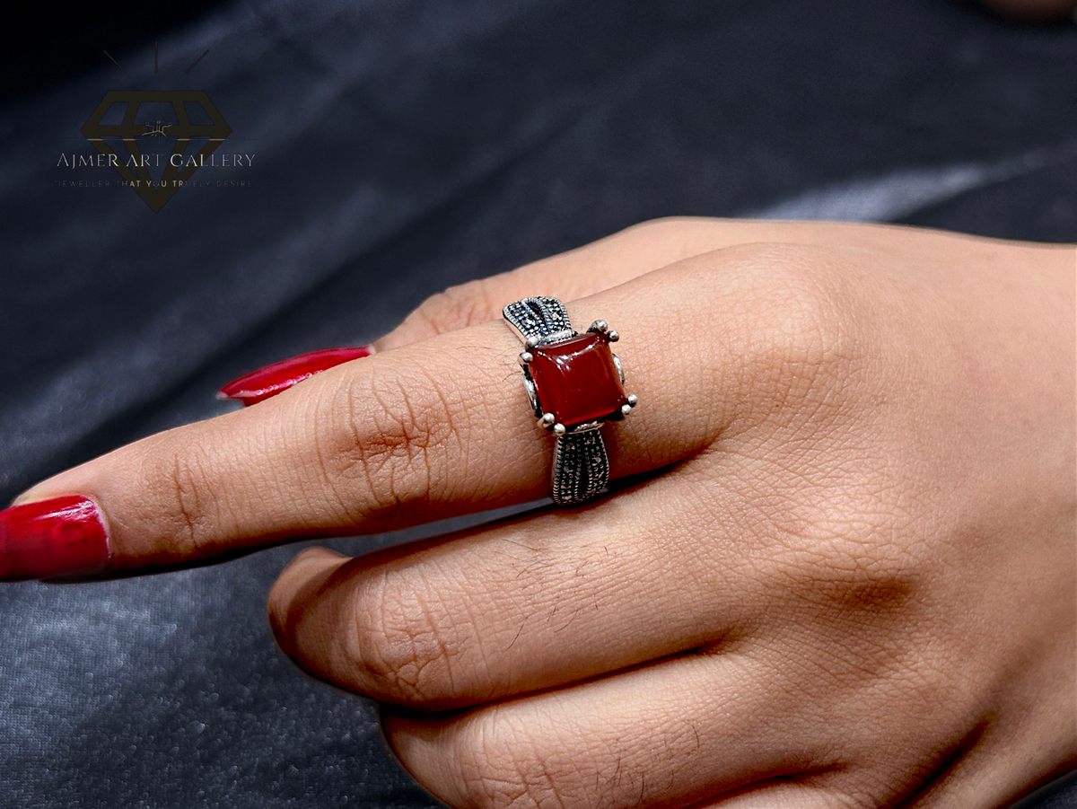 Red Aqeeq Couple Ring