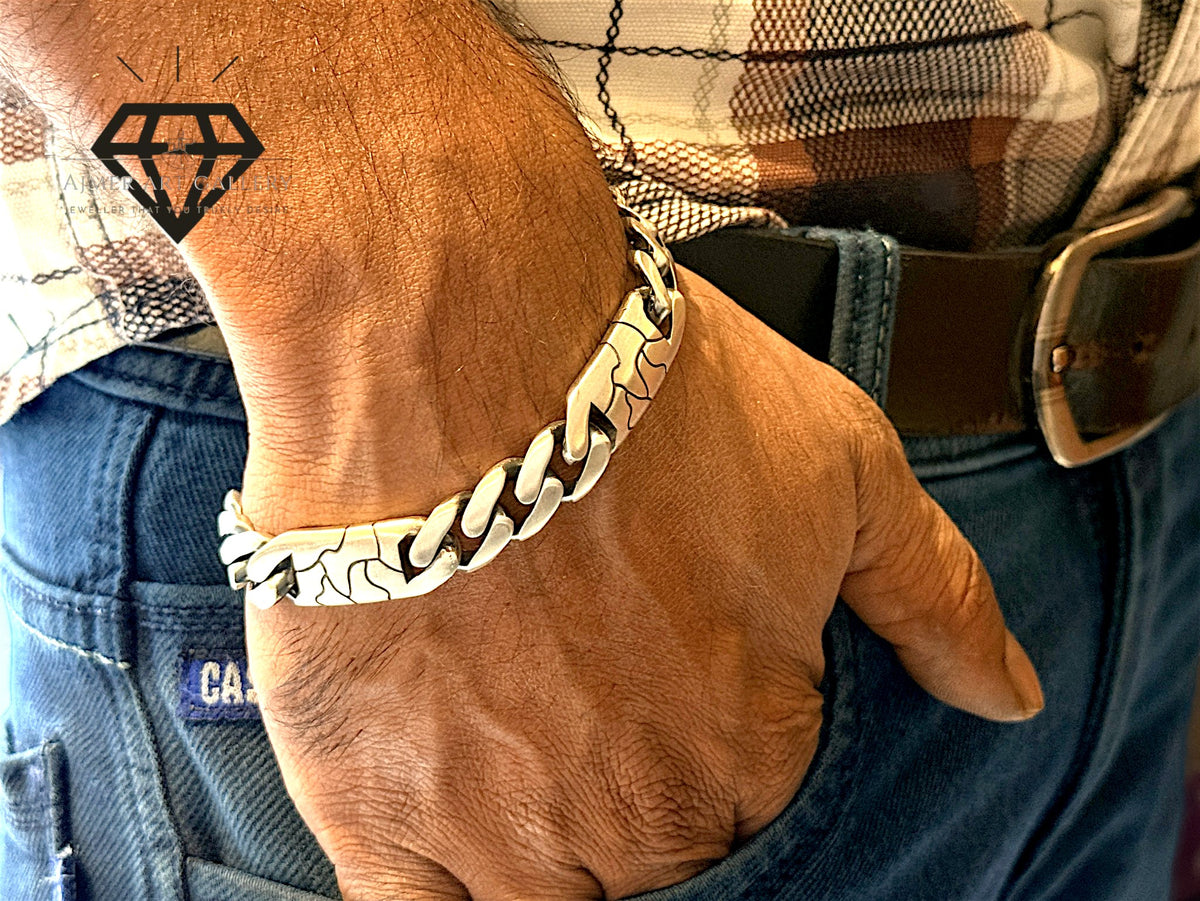 Kada with Bracelet