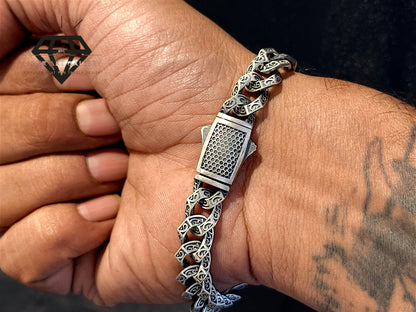 Kada with Bracelet
