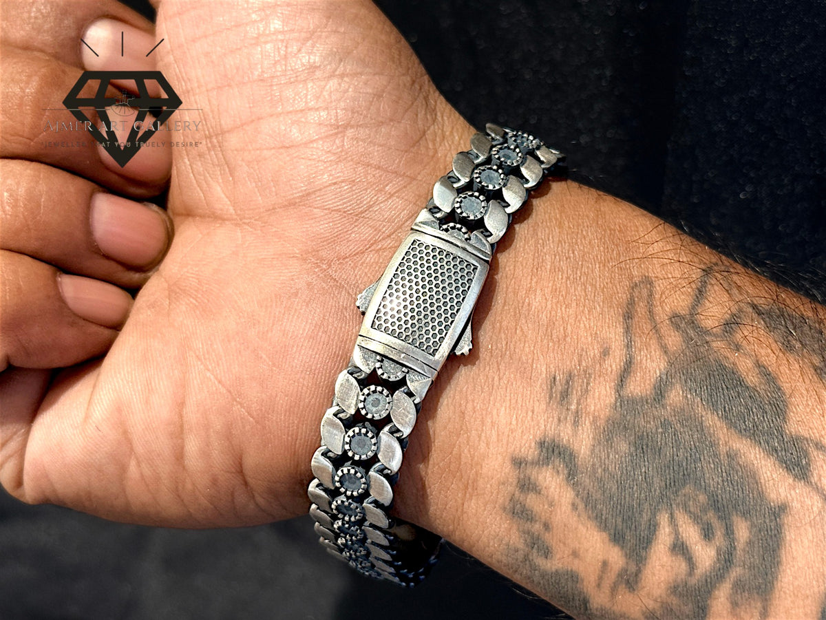 Kada with Bracelet
