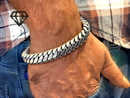 Kada with Bracelet