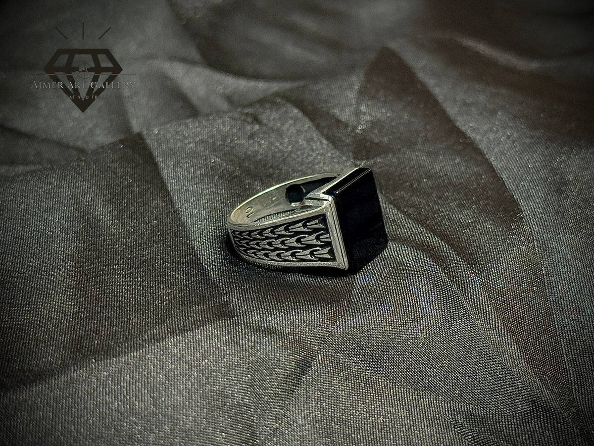 Black Aqeeq Ring