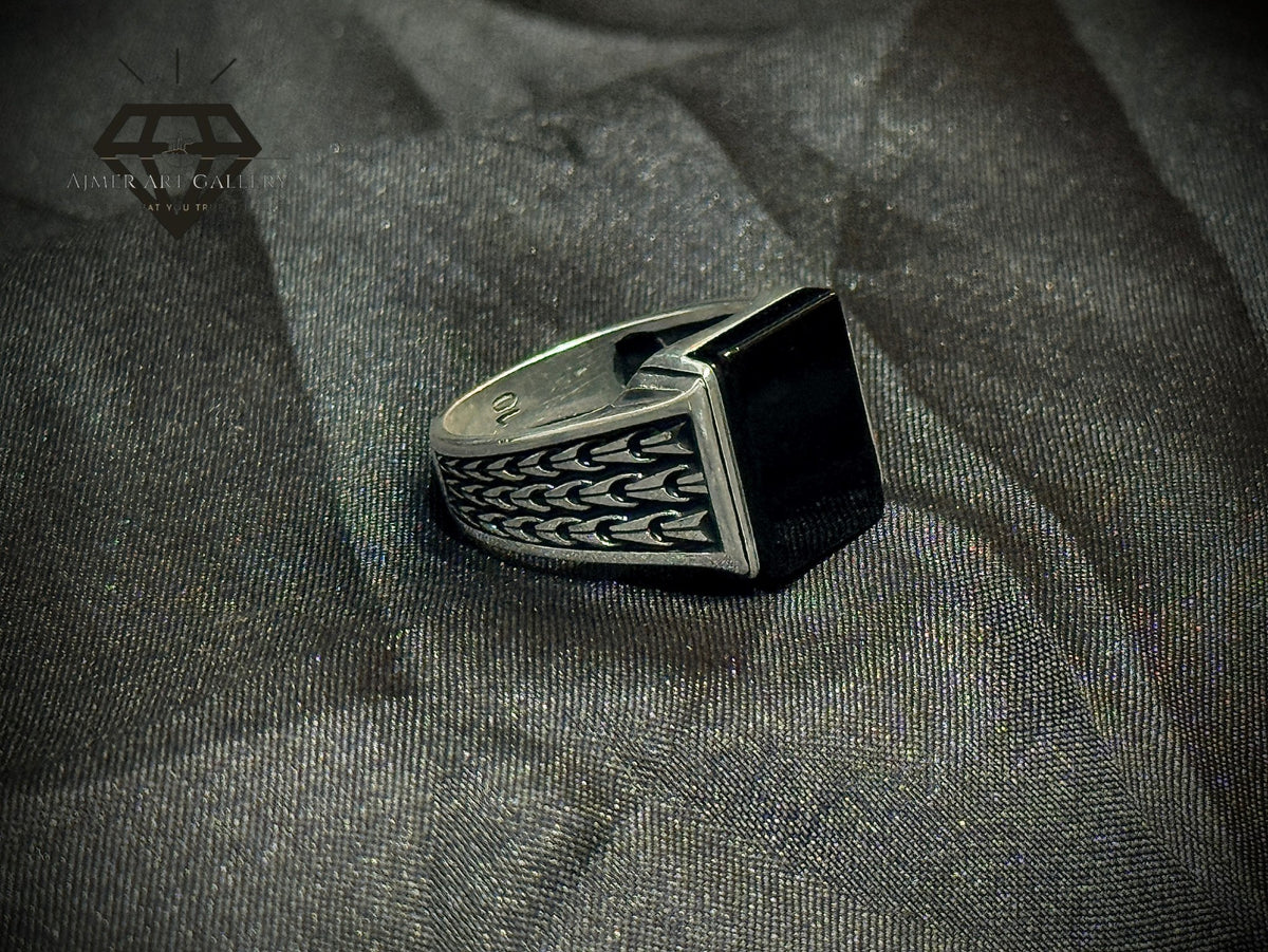 Black Aqeeq Ring