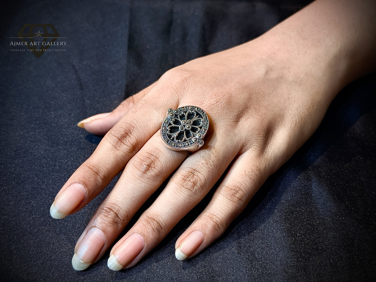 Women's Marcasite Ring