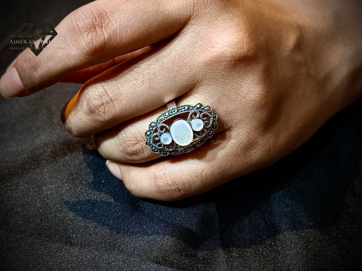 Women's Marcasite Ring