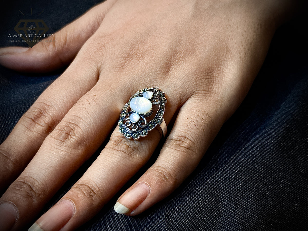 Women's Marcasite Ring