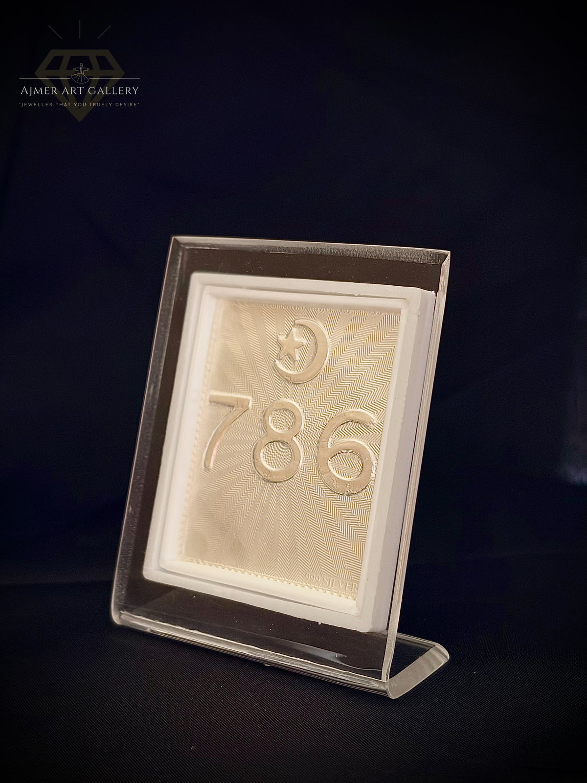 Table Stand in Silver
