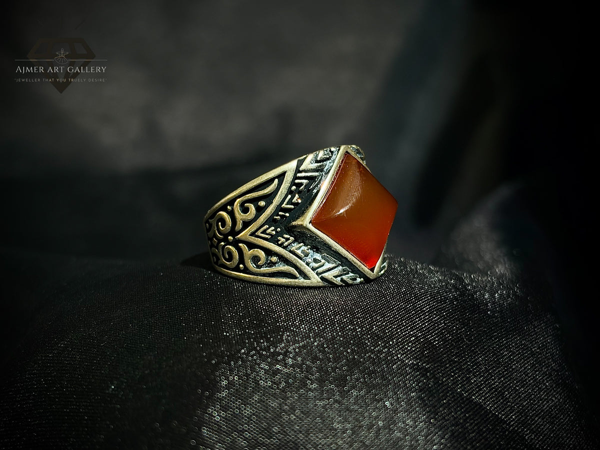 Men's Red Aqeeq / Agate Ring