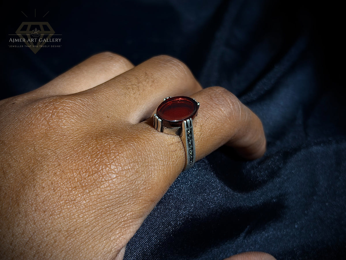Men's Red Aqeeq / Agate Ring