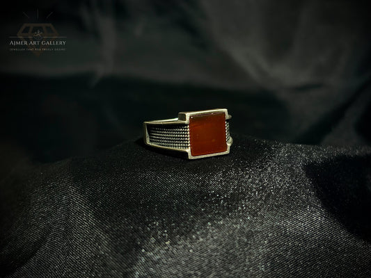 Men's Red Aqeeq / Agate Ring