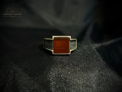 Men's Red Aqeeq / Agate Ring