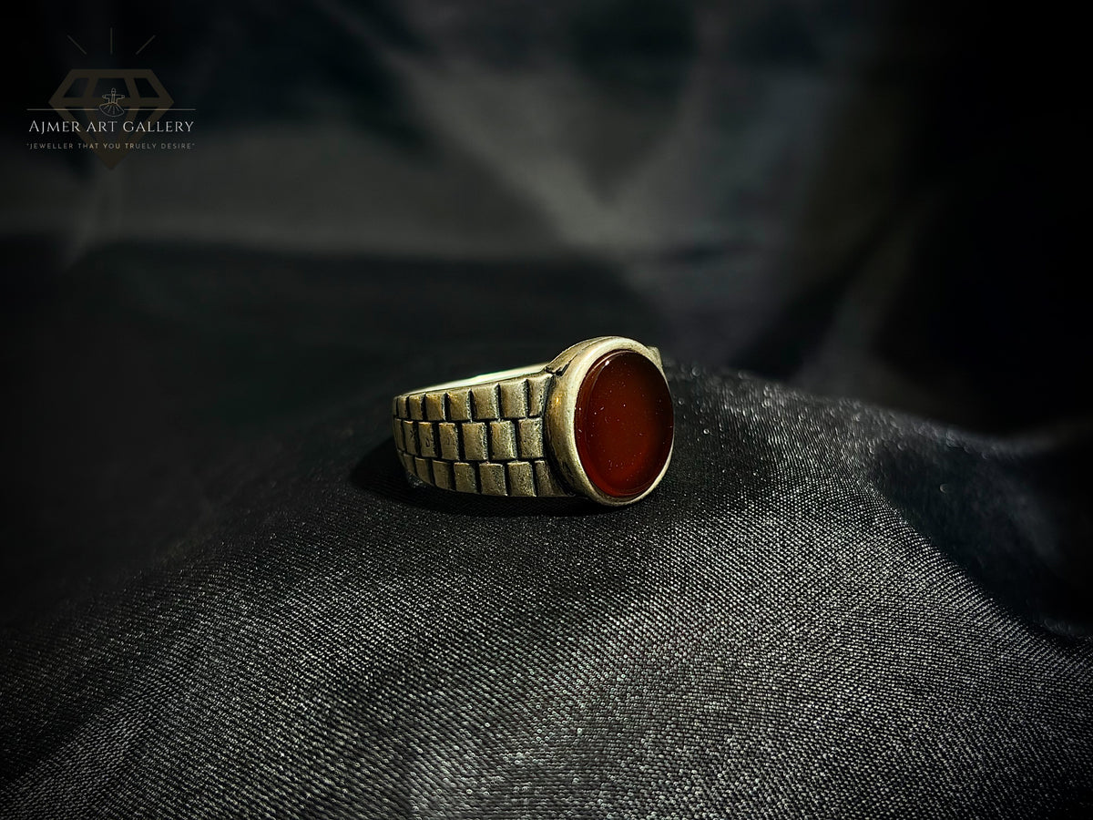 Men's Red Aqeeq / Agate Ring