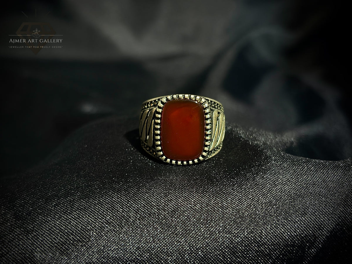 Men's Red Aqeeq / Agate Ring