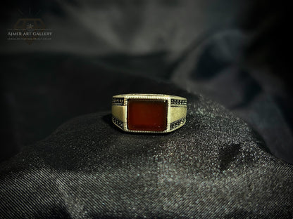 Men's Red Aqeeq / Agate Ring