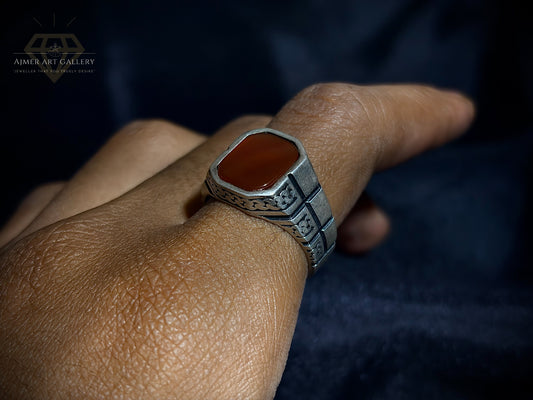 Men's Red Aqeeq / Agate Ring