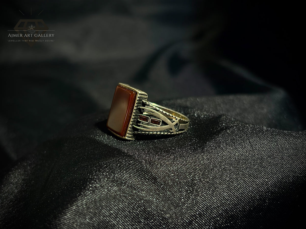 Men's Red Aqeeq / Agate Ring