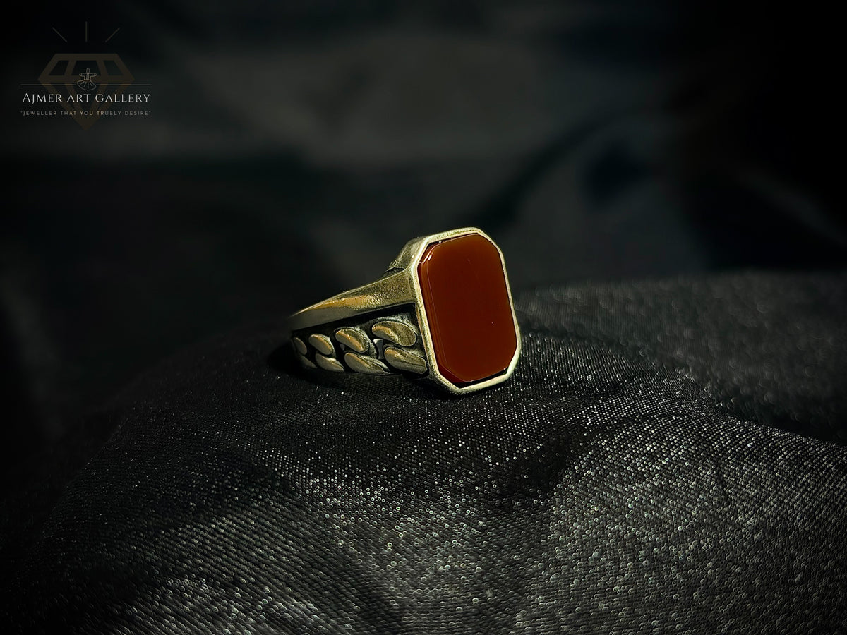 Men's Red Aqeeq / Agate Ring