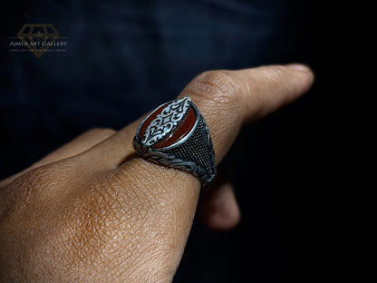 Men's Red Aqeeq / Agate Ring