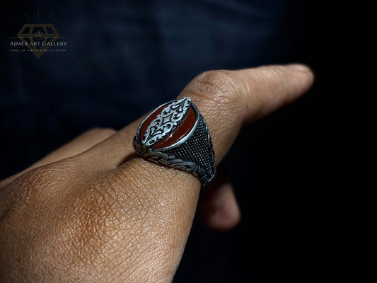 Men's Red Aqeeq / Agate Ring