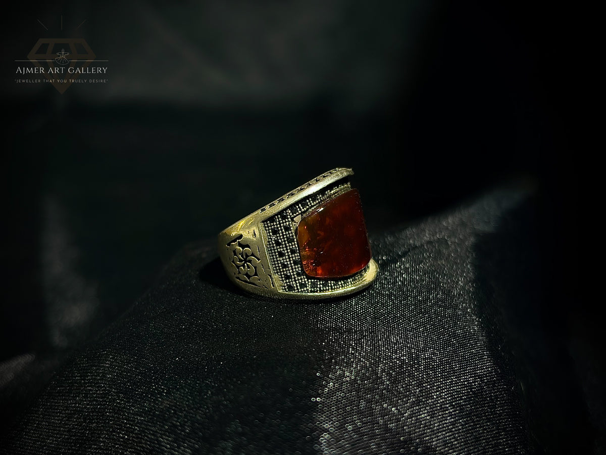 Men's Red Aqeeq / Agate Ring
