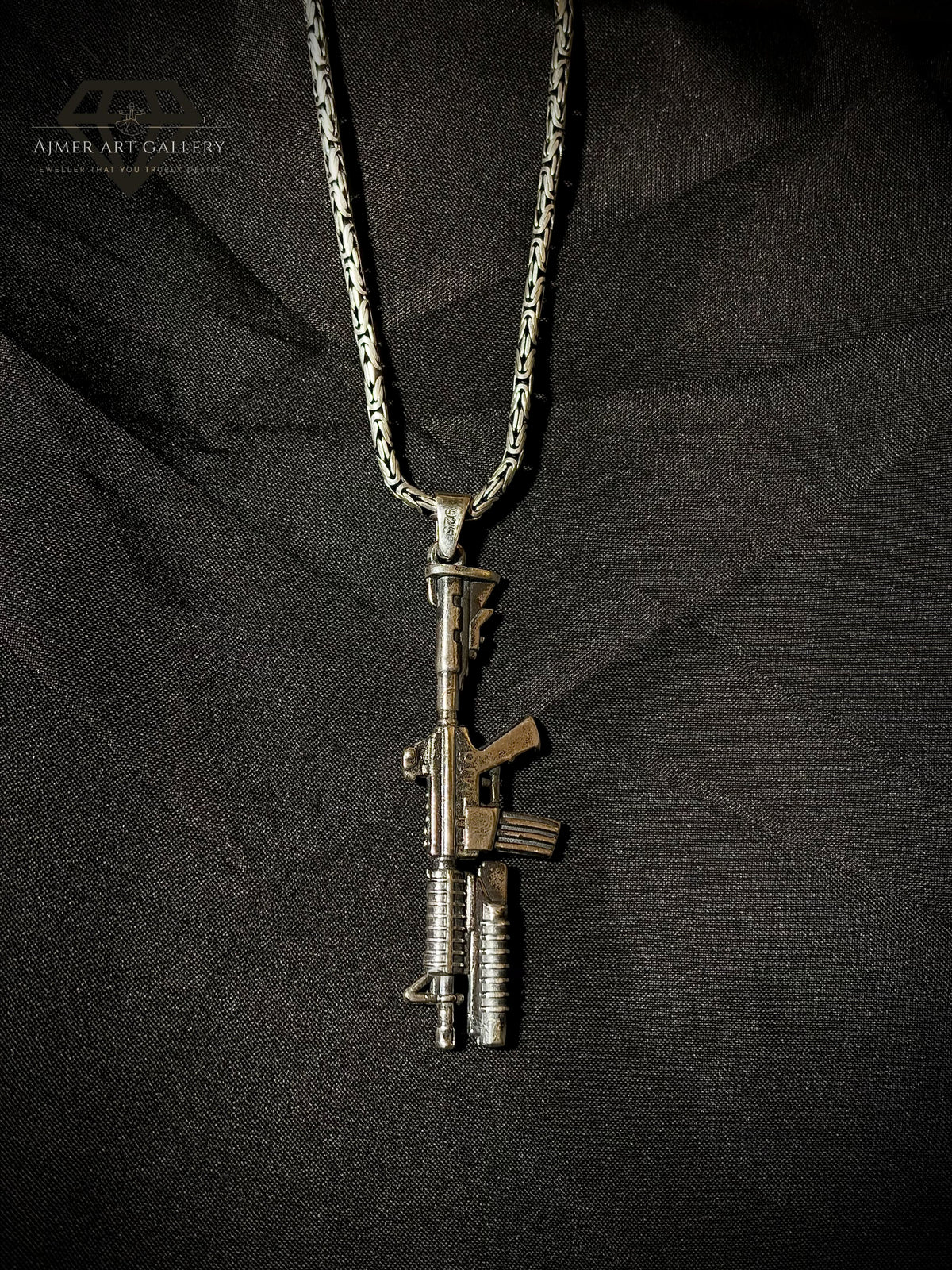 M16 Rifle Pendant for Men